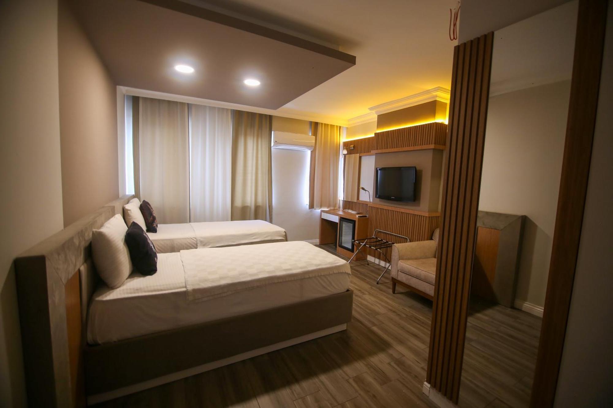 Cevik Palace Hotel Antalya Extérieur photo