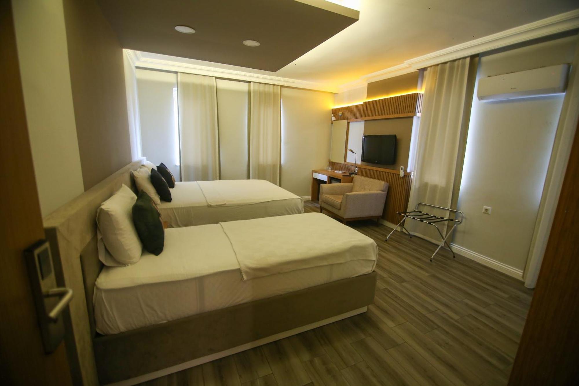 Cevik Palace Hotel Antalya Extérieur photo