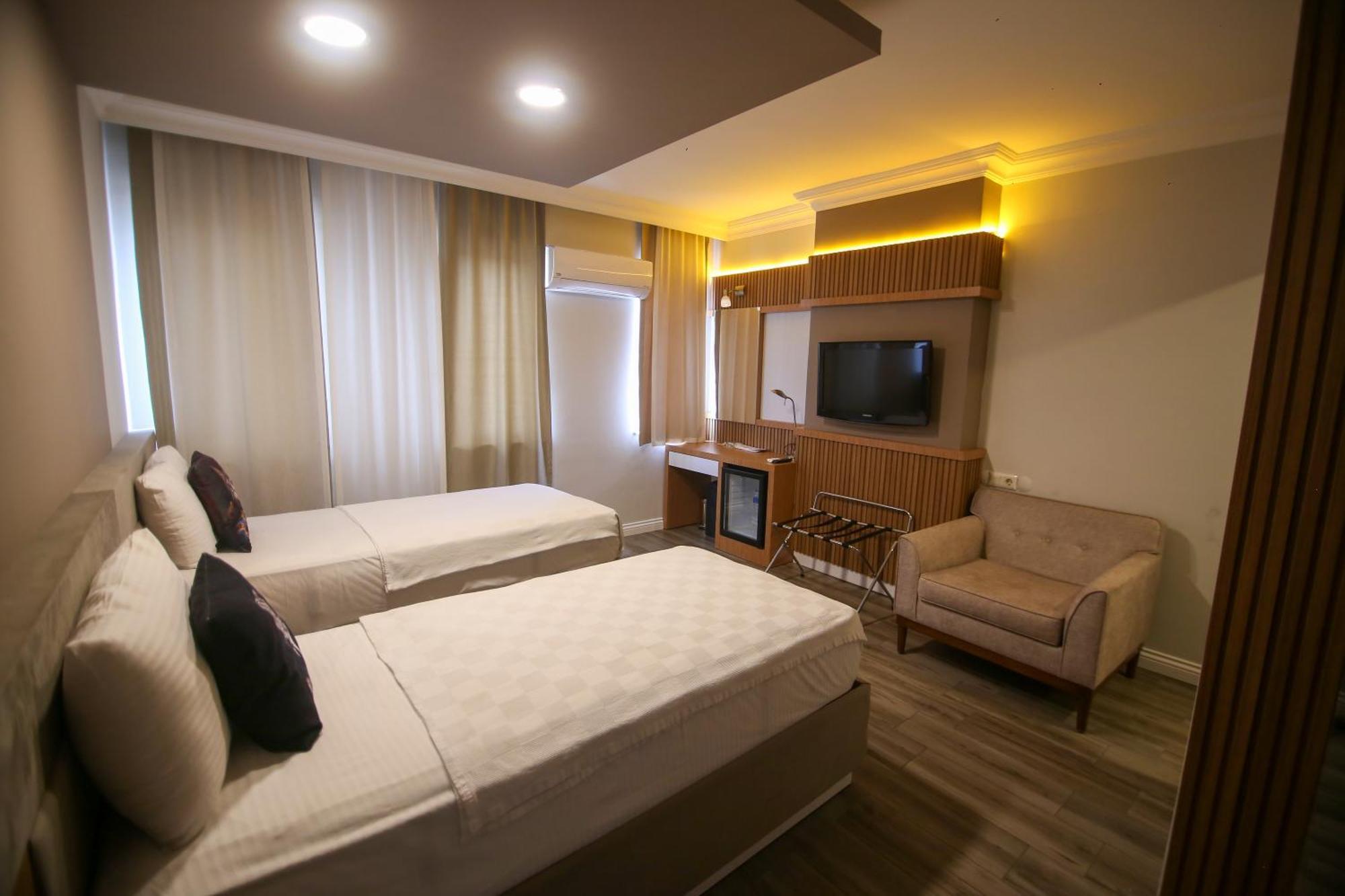Cevik Palace Hotel Antalya Extérieur photo