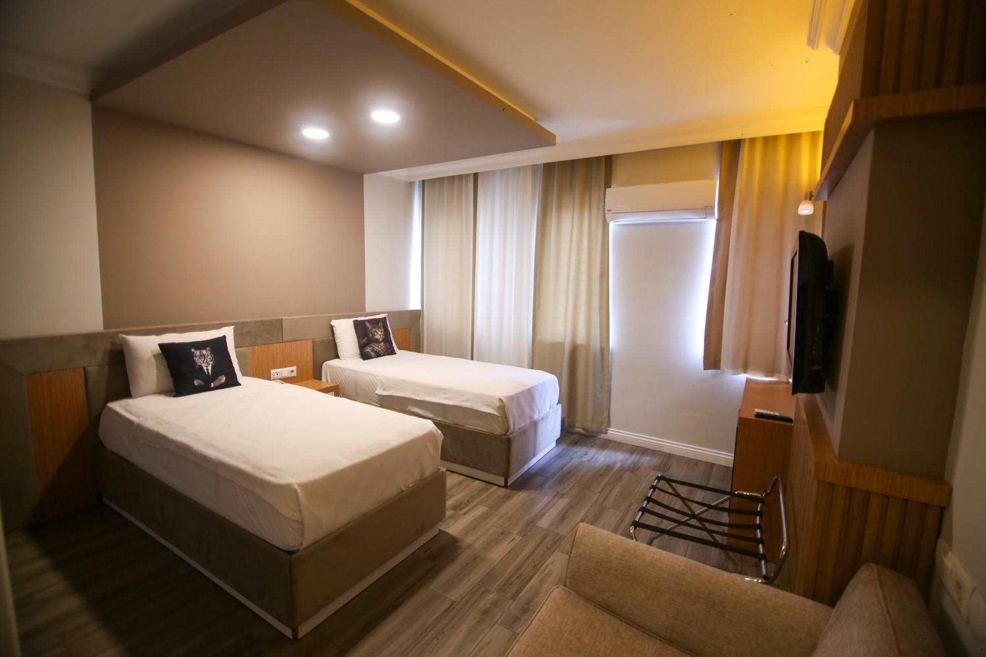 Cevik Palace Hotel Antalya Extérieur photo