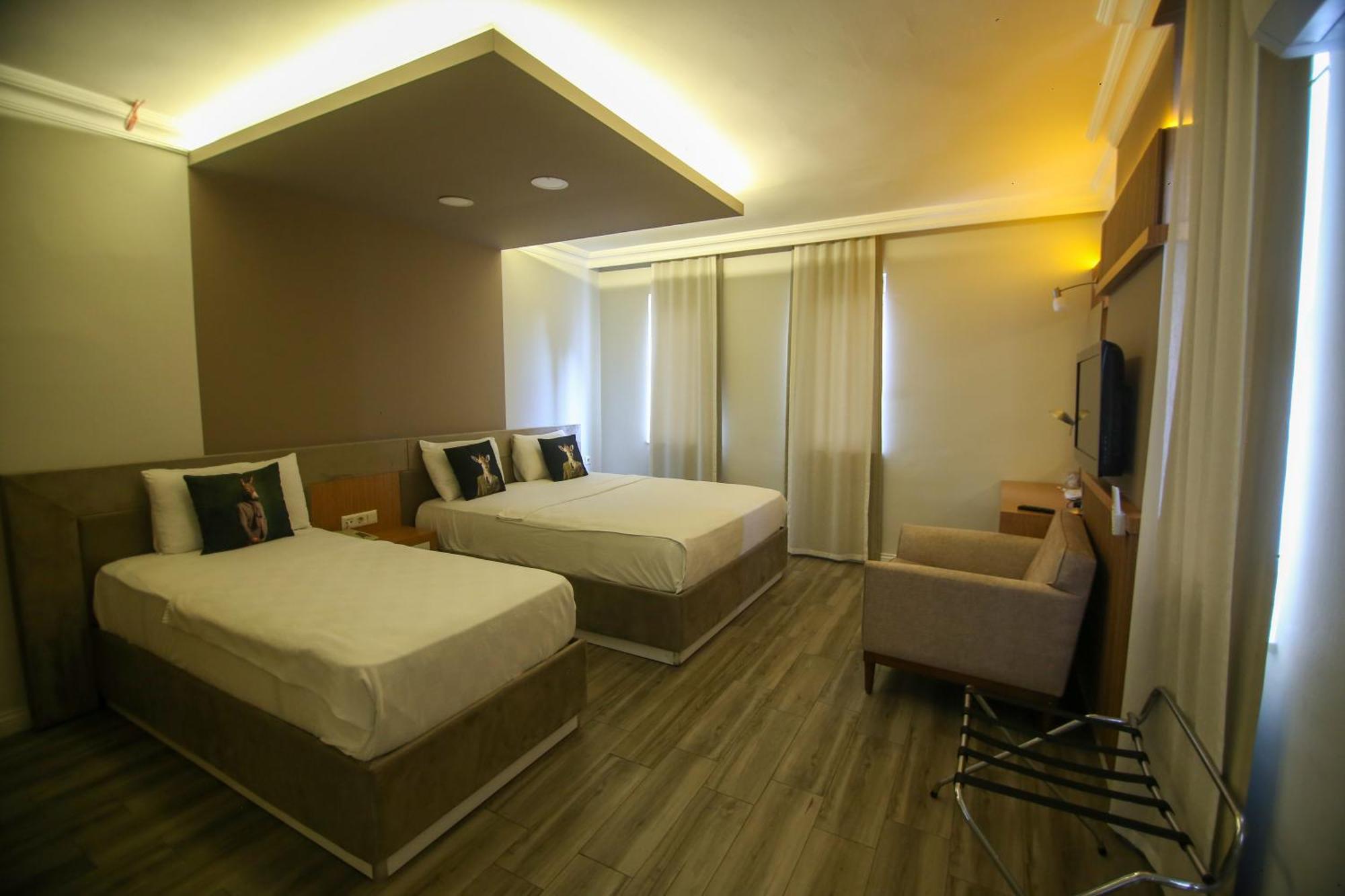 Cevik Palace Hotel Antalya Extérieur photo