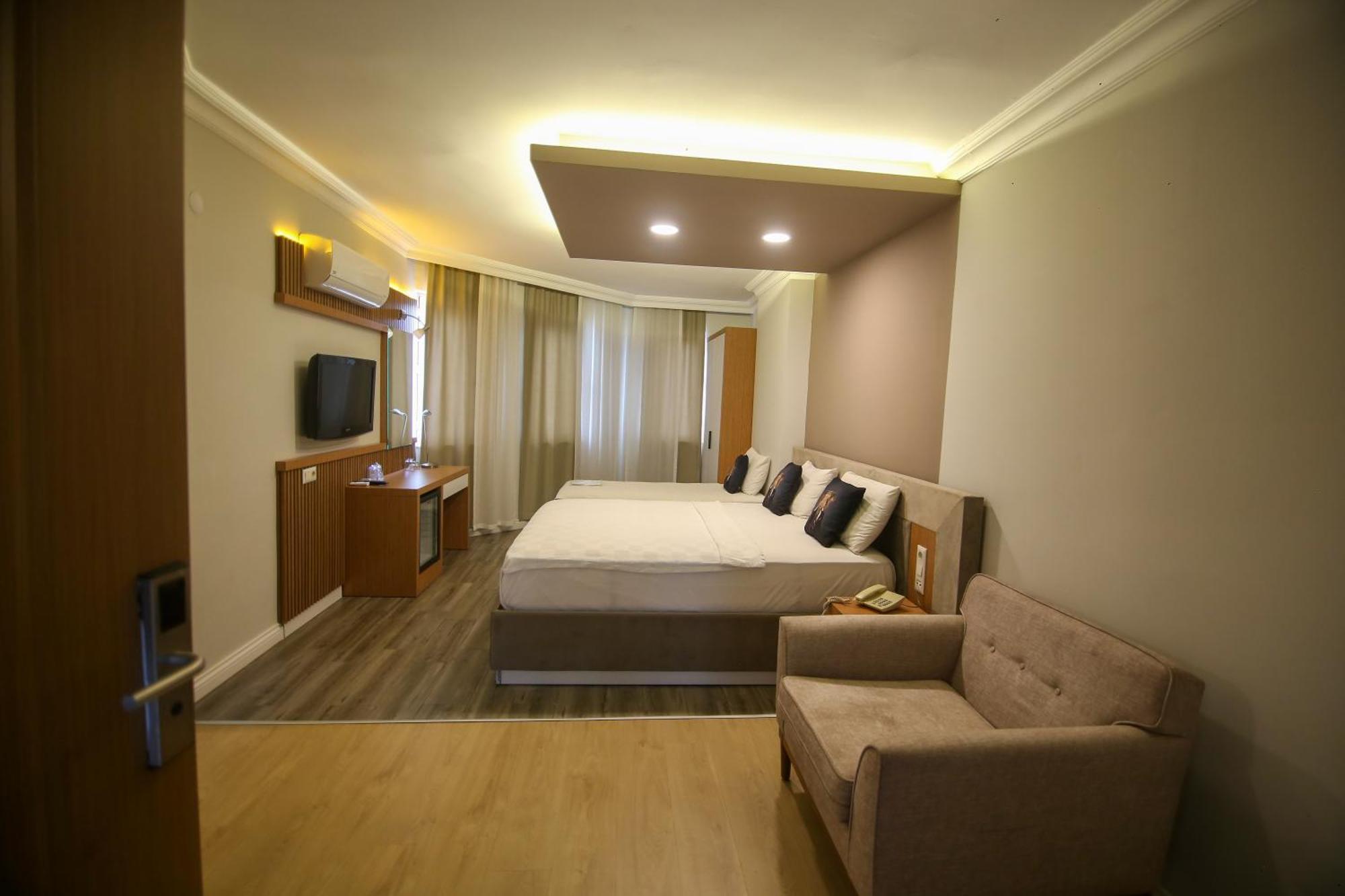 Cevik Palace Hotel Antalya Extérieur photo