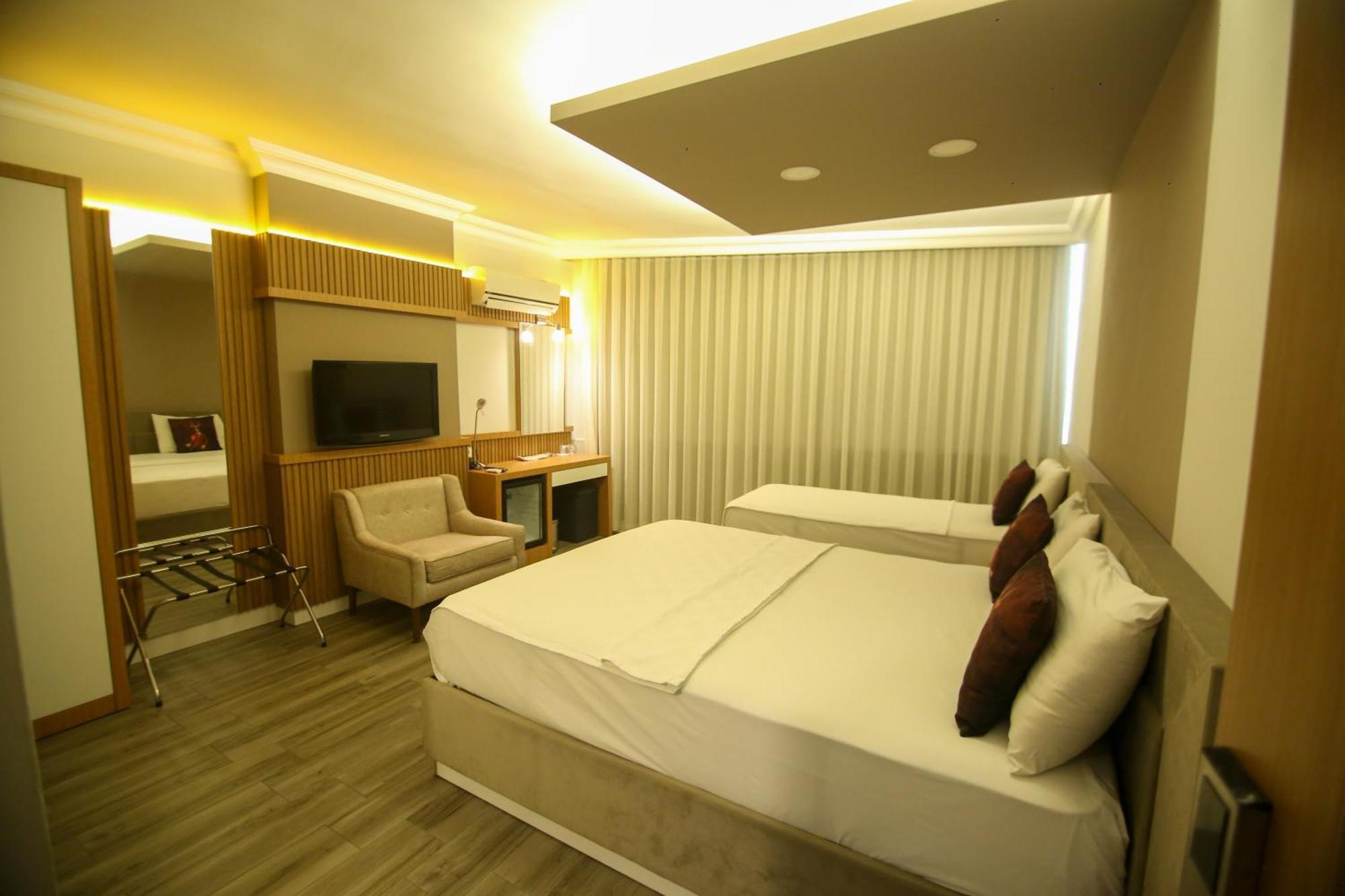 Cevik Palace Hotel Antalya Extérieur photo